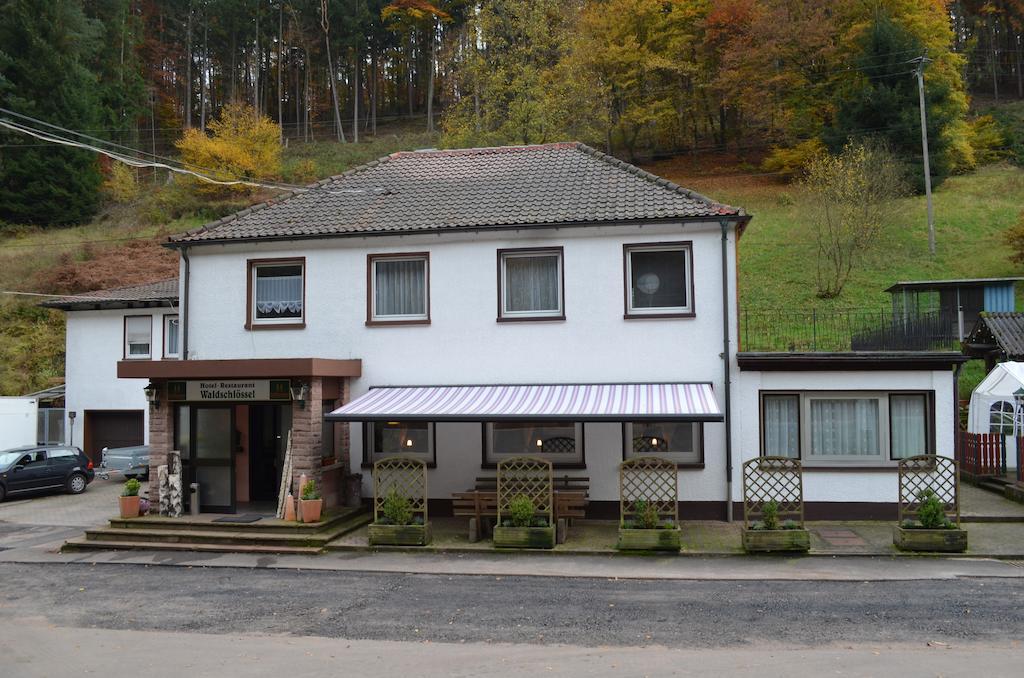 Hotel Restaurant Waldschloessel Speyerbrunn Экстерьер фото